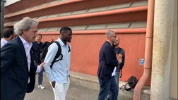 Video – Torino, l’arrivo di Brian Bayeye allo stadio Olimpico
