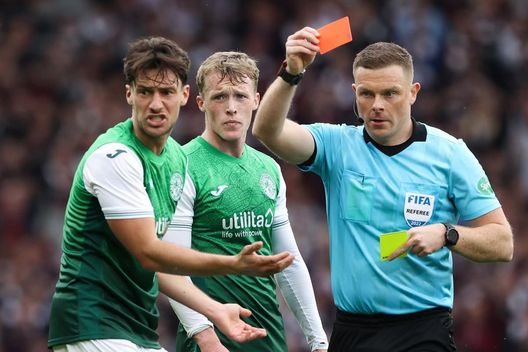 Derby di Edimburgo con rissa finale fra le due panchine: Hearts in dieci ma in Europa…- immagine 2