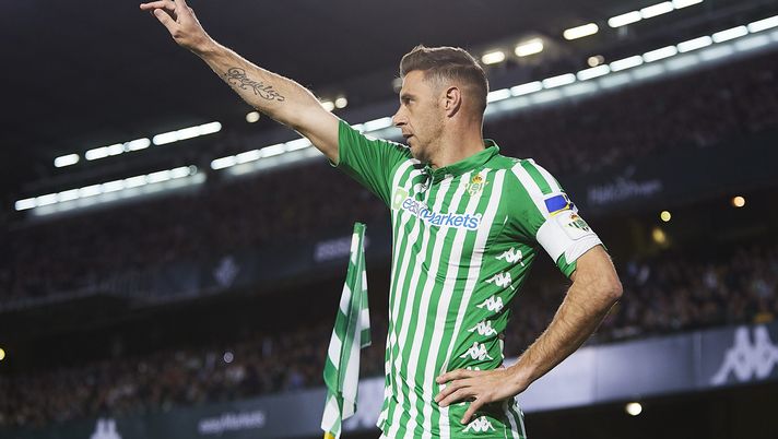 (Photo by Fran Santiago/Getty Images) Betis Siviglia fatica a integrare i nuovi acquisti: il gesto d’amore di Joaquin - immagine 1