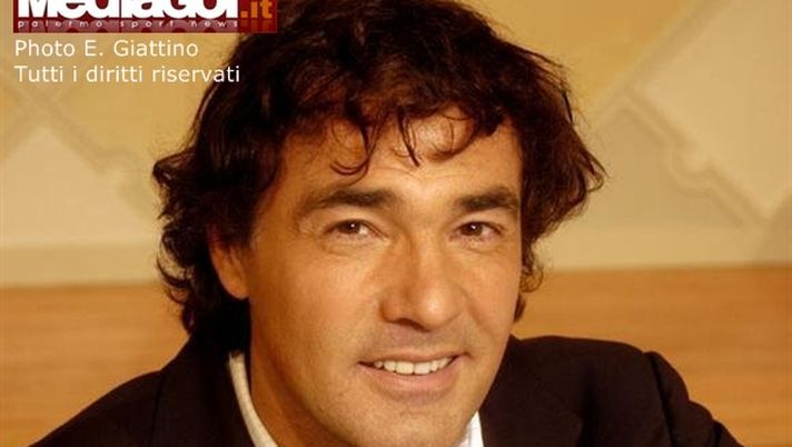 Giletti: “Vi racconto la lite tra Baggio e Ulivieri. Quando Roberto si tolse la maglia e me la diede…” Giletti: “Vi racconto la lite tra Baggio e Ulivieri. Quando Roberto si tolse la maglia e me la diede…”