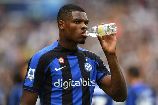 Getty Dumfries: “Penso solo all’Inter. Vogliamo lo scudetto, averlo perso brucia”- immagine 2