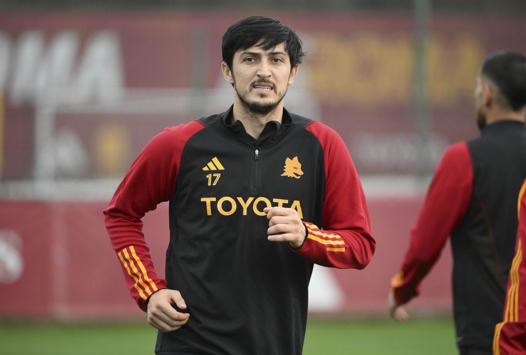 Roma, a Trigoria il primo allenamento del 2024: c’è Kumbulla  – FOTOGALLERY - immagine 32