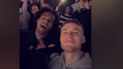 Concerto Kanye West, anche bomber Zirkzee tra la folla | VIDEO