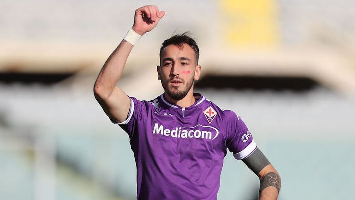 FLORENCE, ITALY - NOVEMBER 22: Gaetano Castrovilli of ACF Fiorentina in action during the Serie A match between ACF Fiorentina and Benevento Calcio at Stadio Artemio Franchi on November 22, 2020 in Florence, Italy. (Photo by Gabriele Maltinti/Getty Images) Genoa-Fiorentina, le formazioni ufficiali: Scamacca titolare! C’è Castrovilli, fuori Biraghi - immagine 1