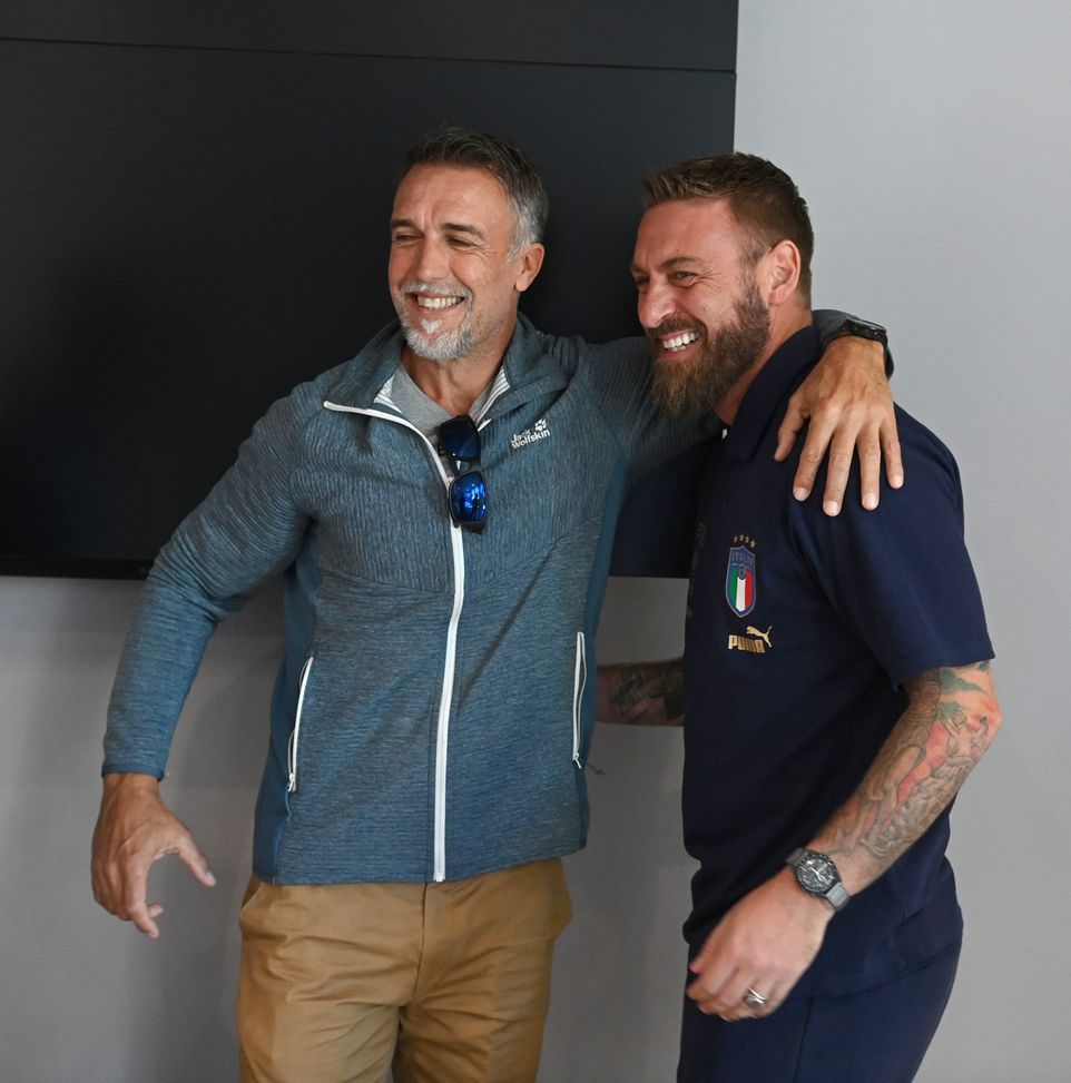 Batistuta ospite speciale a Coverciano: la reunion con De Rossi- immagine 3