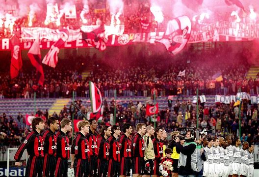 Mandatory Credit: Jamie McDonald /Allsport Il Milan e la storia: rossoneri imbattuti a San Valentino nelle coppe…- immagine 3