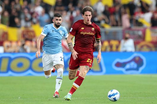 (Photo by Paolo Bruno/Getty Images) Dall’ironia da derby del rispetto laziale all’inseguimento sotto casa: Roma, è caos Zaniolo- immagine 2