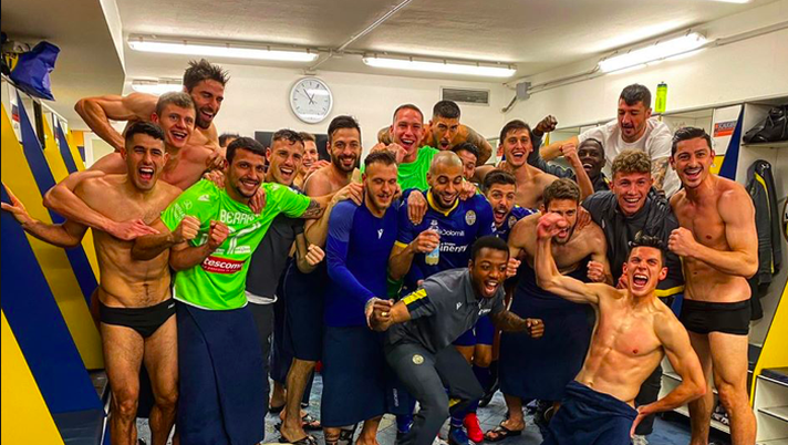 Facebook Hellas Verona 