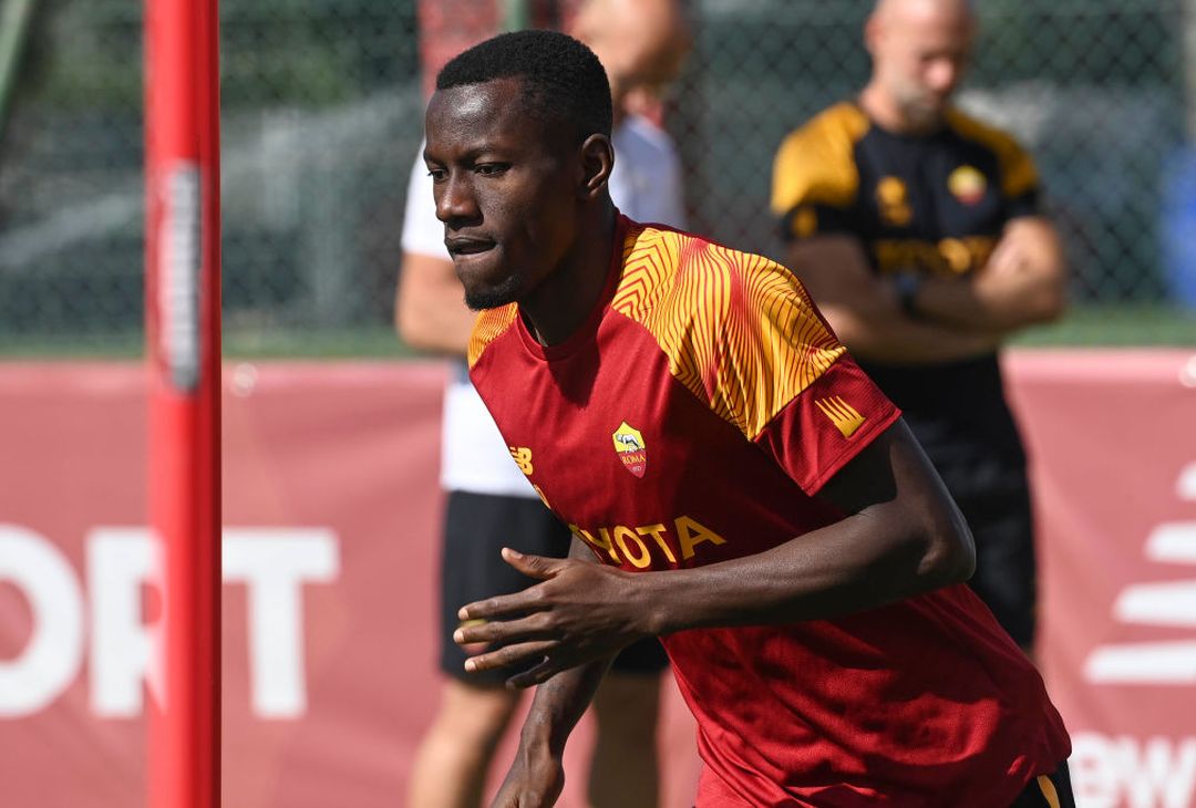 Roma, la seduta del mattino a Trigoria – FOTO GALLERY - immagine 12