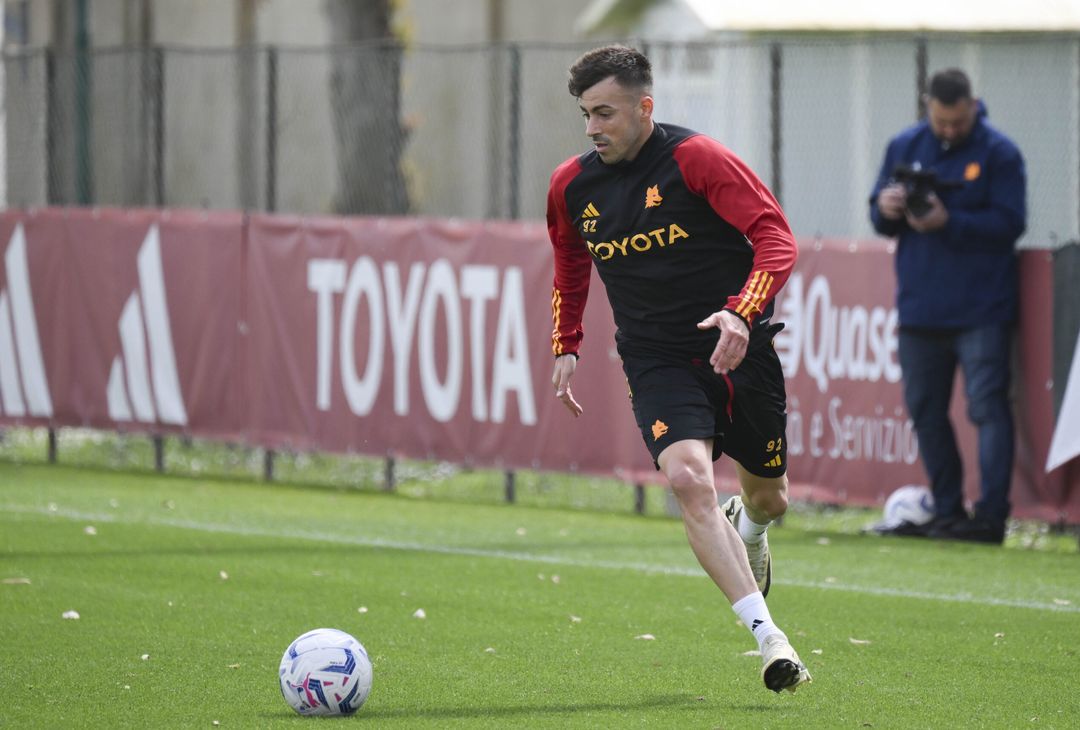 Roma, la ripresa degli allenamenti in vista del derby – FOTOGALLERY - immagine 14