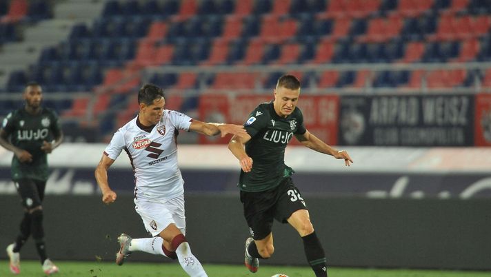 BOLOGNA, ITALY - AUGUST 02:  during the serie A match between Bologna FC and Torino FC at Stadio Renato Dall'Ara on August 02, 2020 in Bologna, Italy. (Photo by Mario Carlini / Iguana Press/Getty Images) 