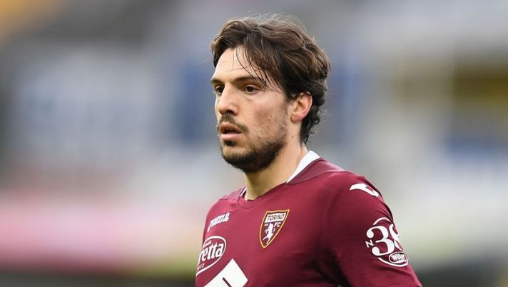 PARMA, ITALY - JANUARY 03: Simone Verdi of Torino FC in action during the Serie A match between Parma Calcio and Torino FC at Stadio Ennio Tardini on January 03, 2021 in Parma, Italy. (Photo by Alessandro Sabattini/Getty Images) MERCATO – È fatta per Sabiri, ufficiale Verdi! Izzo, Kessié, Kaio, Lapadula, Perisic, Zakaria… - immagine 1