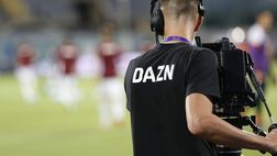 Calcio in tv: DAZN vicina all’accordo con TIM. Può entrare in gioco Amazon