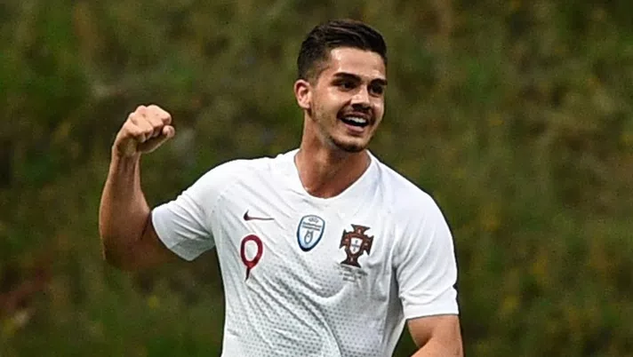André Silva esulta per il gol in Portogallo-Tunisia 2-2 (credits: GETTY Images)