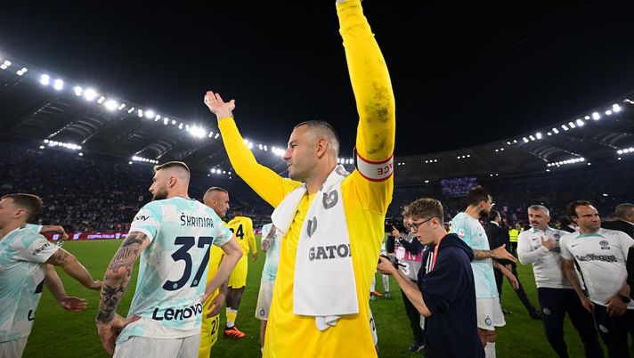 Andreolli su Handanovic: “Stagione difficile, mai facile un ruolo diverso. Ha aiutato…” - immagine 1