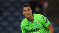 Lazio, Reina è ufficiale. Strakosha lo accoglie: “Cercherò di imparare i suoi segreti”