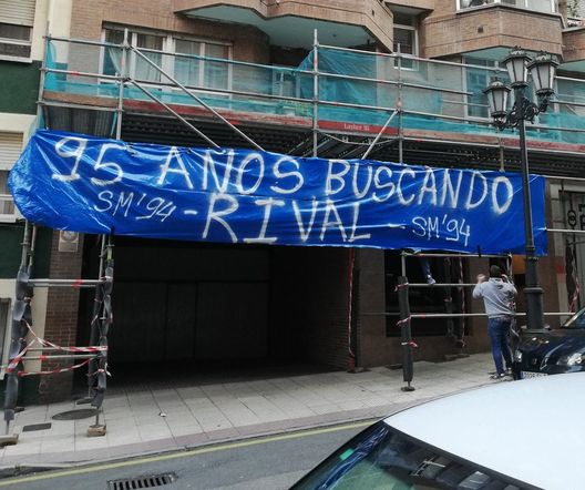 Oviedo settimana derby: striscioni in città anti-Gijon “Non siete neanche nostri rivali”…- immagine 2