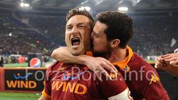 Roma-Lazio ‘Te lo dico su Facebook’: “Solo Totti degno di questa maglia”