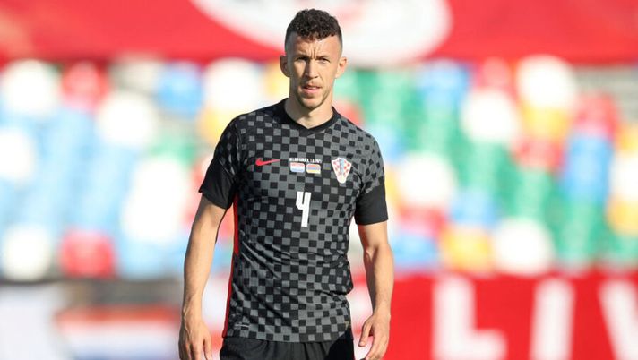 Croatia's forward Ivan Perisic is pictured during a friendly football match between Croatia and Armenia at Velika Gorica, on June 1, 2021 as part of the team's preparation for the upcoming 2020-2021 Euro football tournament. (Photo by Damir SENCAR / AFP) (Photo by DAMIR SENCAR/AFP via Getty Images) Comunicato della Croazia: Ivan Perisic è positivo al Covid, quanto starà fuori - immagine 1