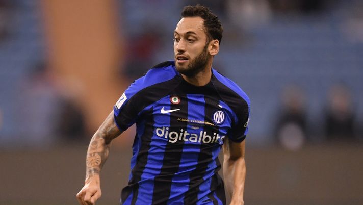 Hakan Calhanoglu (centrocampista Inter), qui durante il derby Milan-Inter, finale della Supercoppa Italiana | News (Getty Images) Hakan Calhanoglu Inter derby Milan-Inter Supercoppa Italiana