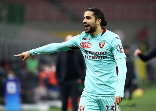 MILAN, ITALY - JANUARY 09: Ricardo Rodriguez of Torino F.C. reacts during the Serie A match between AC Milan and Torino FC at Stadio Giuseppe Meazza on January 09, 2021 in Milan, Italy. Sporting stadiums around Italy remain under strict restrictions due to the Coronavirus Pandemic as Government social distancing laws prohibit fans inside venues resulting in games being played behind closed doors. (Photo by Marco Luzzani/Getty Images) MILAN, ITALY - JANUARY 09: Ricardo Rodriguez of Torino F.C. reacts during the Serie A match between AC Milan and Torino FC at Stadio Giuseppe Meazza on January 09, 2021 in Milan, Italy. Sporting stadiums around Italy remain under strict restrictions due to the Coronavirus Pandemic as Government social distancing laws prohibit fans inside venues resulting in games being played behind closed doors. (Photo by Marco Luzzani/Getty Images)