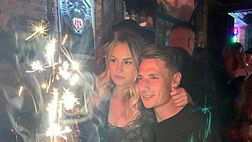 Pinamonti compie 20 anni: festa di compleanno in compagnia della sua Nicole