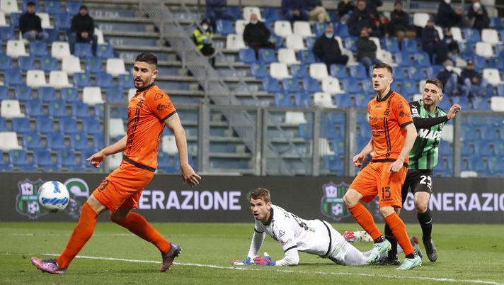 Pagelle Sassuolo – Spezia 4-1: poker neroverde e Berardi fa 100 – Voti Fantacalcio Pagelle Sassuolo – Spezia 4-1: poker neroverde e Berardi fa 100 – Voti Fantacalcio - immagine 1
