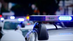 Autostrada bloccata dai tifosi e 7 arresti: poco prima del derby di Belgrado vinto dalla Stella Rossa
