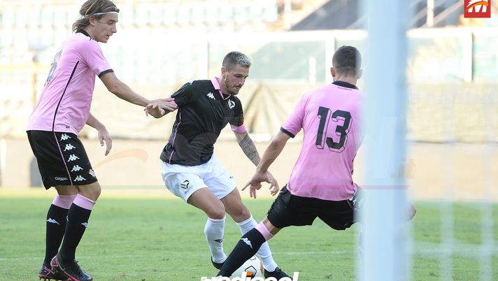 Palermo, i nuovi numeri di maglia: dalla 9 di Brunori alla 23 di Fella Palermo, i nuovi numeri di maglia: dalla 9 di Brunori alla 23 di Fella