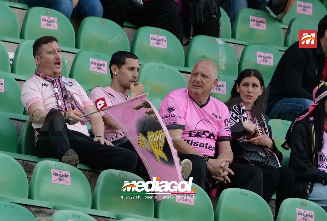 Fotogallery, i tifosi allo stadio per Palermo-Triestina 1-1 - immagine 104