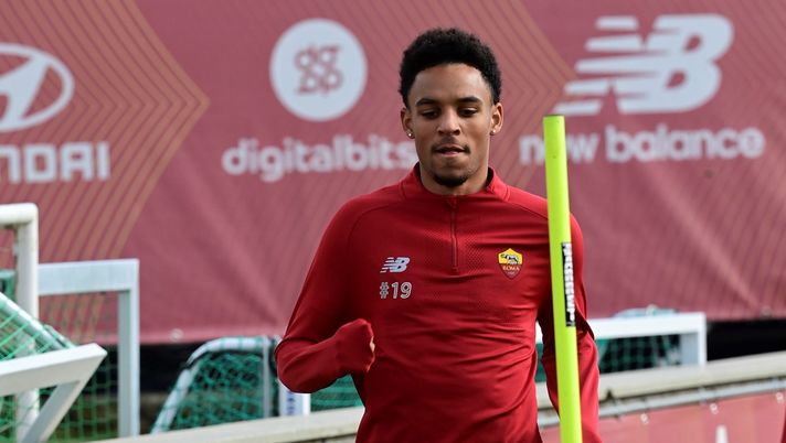 Calciomercato Roma, Reynolds a un passo dal Kortrijk: trattativa ai dettagli - immagine 1