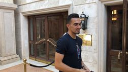 Lazio, Gonzalo Escalante arriva in un hotel della capitale – VIDEO