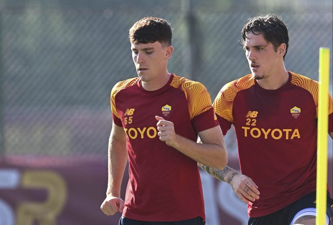 Trigoria, ripresa in vista della Samp: in campo Zaniolo e Karsdorp – FOTO GALLERY - immagine 21