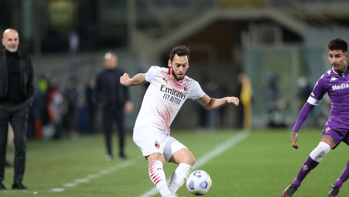 Milan, Calhanoglu e l’amore per la Turchia: “Io al Galatasaray? Il tatuaggio parla chiaro” 