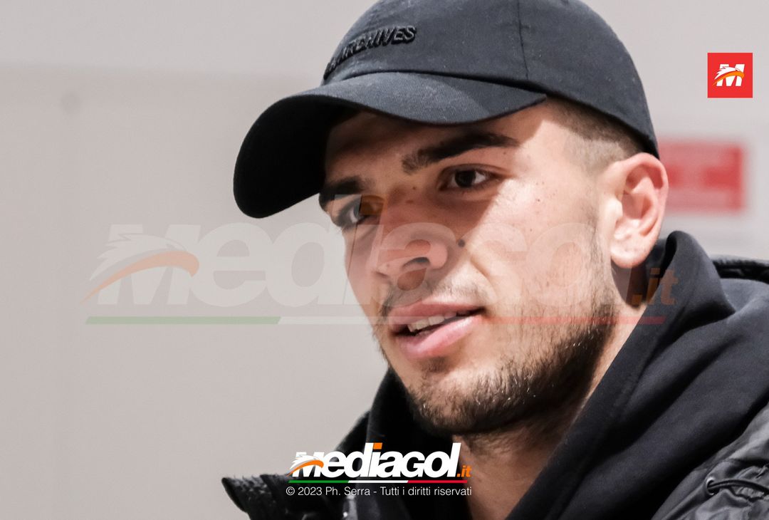 FOTO PALERMO, Aurelio arriva all’aeroporto Falcone e Borsellino di Palermo (Gallery) - immagine 6