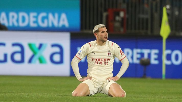CAGLIARI, ITALY - MARCH 19: Theo Hernandez of Milan looks on during the Serie A match between Cagliari Calcio and AC Milan at Sardegna Arena on March 19, 2022 in Cagliari, Italy. (Photo by Enrico Locci/Getty Images)