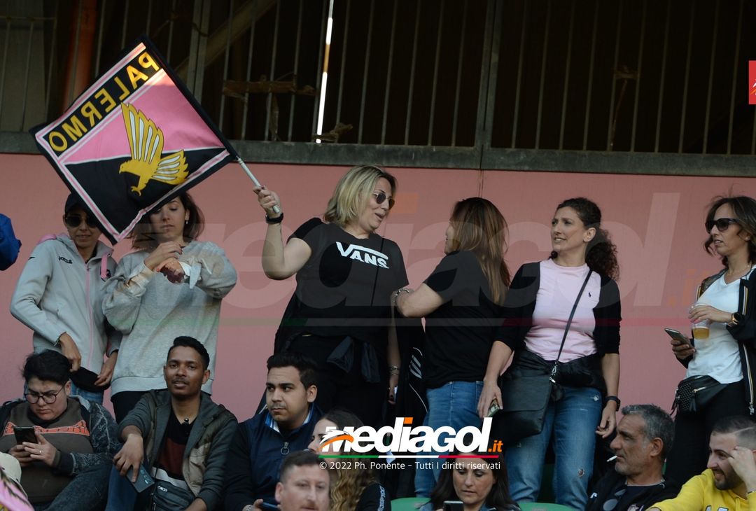 Fotogallery, i tifosi allo stadio per Palermo-Triestina 1-1 - immagine 95