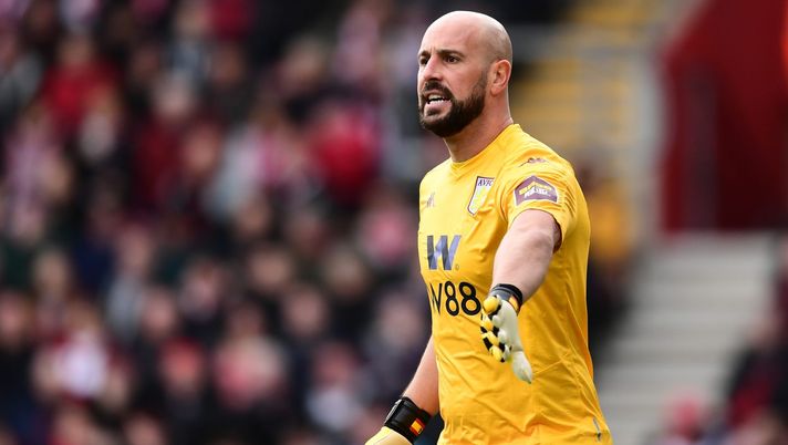 Pepe Reina, qui con la maglia dell'Aston Villa (credits: GETTY Images) 