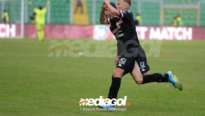 Lecce, intervento alla spalla per Mattia Felici: le condizioni dell&#8217;ex Palermo