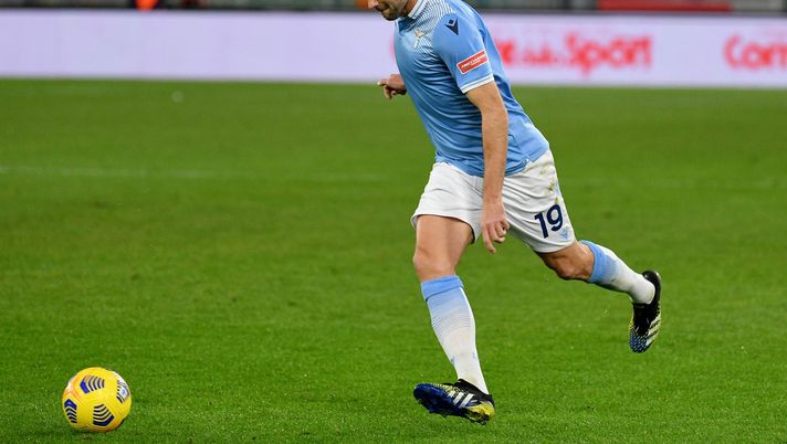 ROME, ITALY - JANUARY 21: Senad Lulic of SS Lazio in action during the Coppa Italia match between SS Lazio and Parma Calcio at Olimpico Stadium on January 21, 2021 in Rome, Italy. Sporting stadiums around Italy remain under strict restrictions due to the Coronavirus Pandemic as Government social distancing laws prohibit fans inside venues resulting in games being played behind closed doors. (Photo by Marco Rosi - SS Lazio/Getty Images) Lulic Lazio