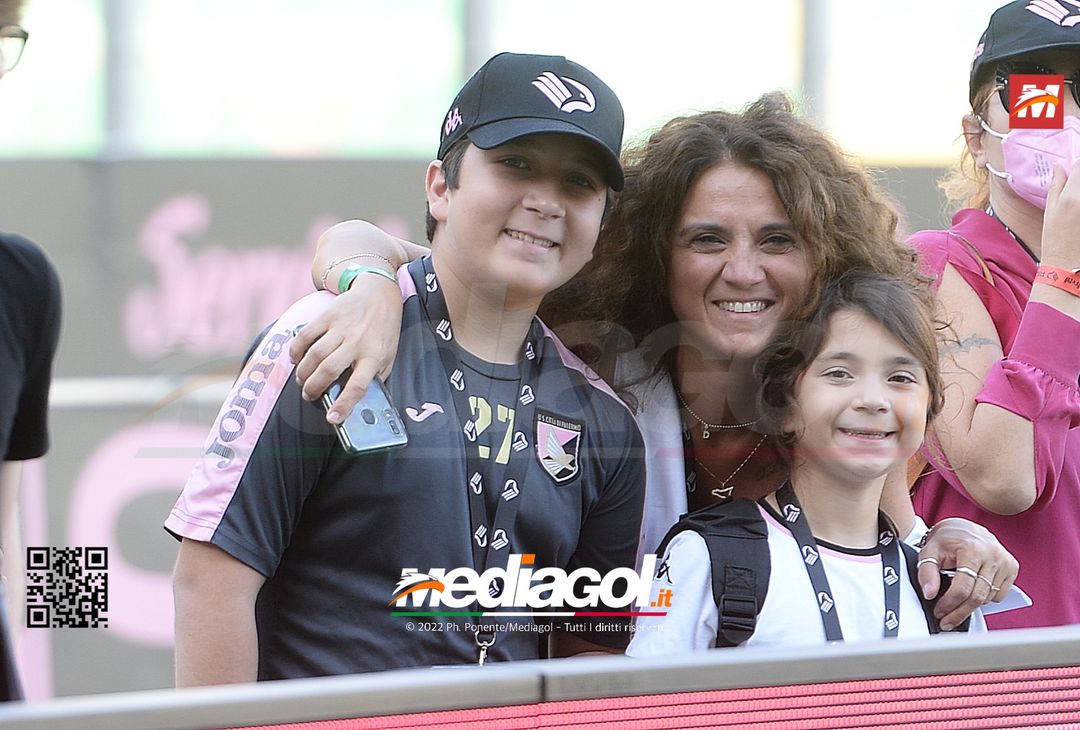 FOTOTIFO Palermo-Cittadella 0-0, i tifosi allo Stadio “Renzo Barbera” (Gallery) - immagine 88