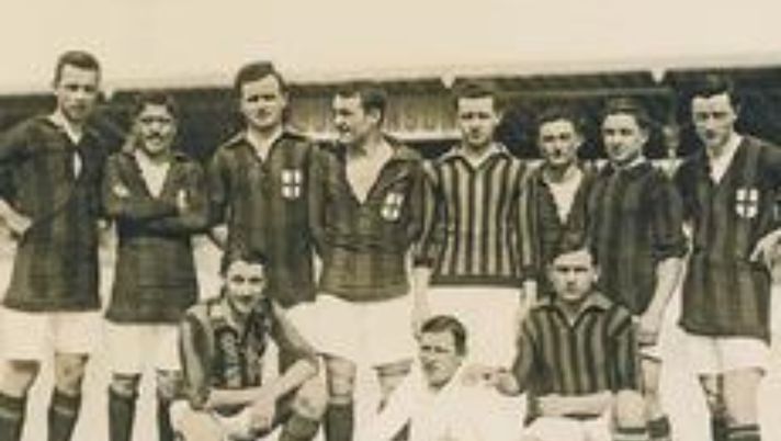 Formazione Milan in Coppa Federale 1914-1915 (Foto dal web) Formazione Milan in Coppa Federale 1914-1915 (Foto dal web)