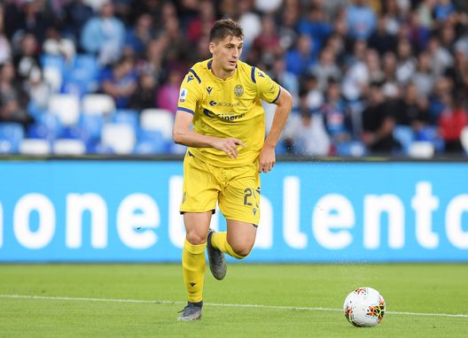  NAPLES, ITALY - OCTOBER 19: Marash Kumbulla of Hellas Verona during the Serie A match between SSC Napoli and Hellas Verona at Stadio San Paolo on October 19, 2019 in Naples, Italy. (Photo by Francesco Pecoraro/Getty Images) 