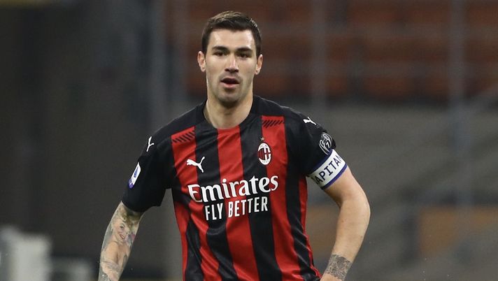Alessio Romagnoli (difensore e capitano AC Milan), qui durante Milan-Udinese 1-1 (Serie A 2020-2021) | News (Getty Images) 