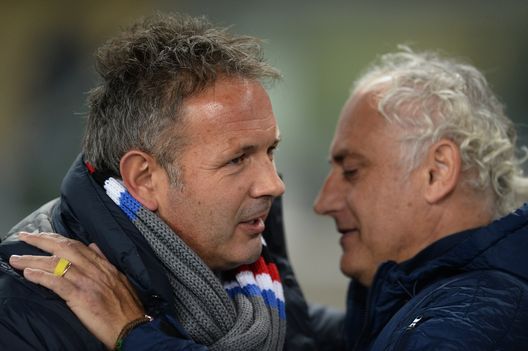 VERONA, ITALY - DECEMBER 08: Head coach of Hellas Verona Andrea Mandorlini (R) and head coach of UC sampdoria Sinisa Mihajlovic before the Serie A match between Hellas Verona FC and UC Sampdoria at Stadio Marc'Antonio Bentegodi on December 8, 2014 in Verona, Italy. (Photo by Dino Panato/Getty Images) VERONA, ITALY - DECEMBER 08: Head coach of Hellas Verona Andrea Mandorlini (R) and head coach of UC sampdoria Sinisa Mihajlovic before the Serie A match between Hellas Verona FC and UC Sampdoria at Stadio Marc'Antonio Bentegodi on December 8, 2014 in Verona, Italy. (Photo by Dino Panato/Getty Images)