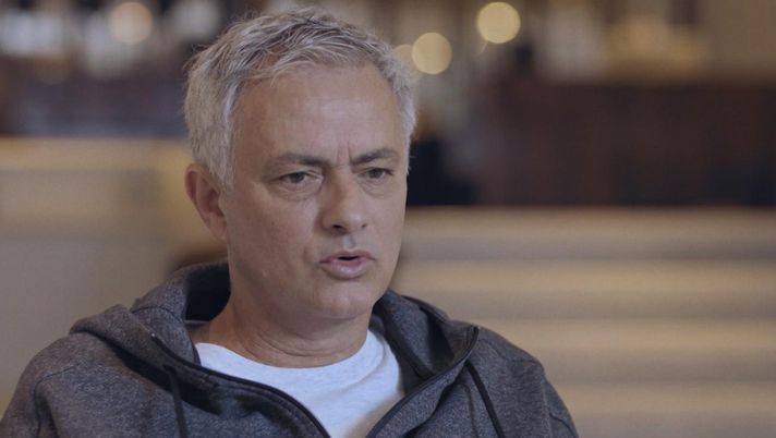 Inter, Mourinho: “Lo Special One era Moratti. L’abbraccio a Madrid? Ve lo racconto” 