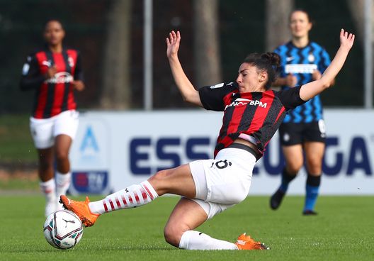 Laura Fusetti difensore del Milan Femminile di Ganz Laura Fusetti difensore del Milan Femminile di Ganz