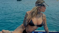 Zoe Cristofoli mozzafiato: le foto in bikini di lady Hernandez sono da urlo