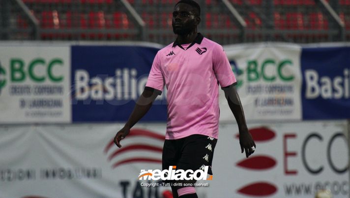 SONDAGGIO Calciomercato Palermo: sei d’accordo con la cessione di Kanoute? 