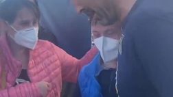 Incontra Buffon e non resiste all’emozione (VIDEO)